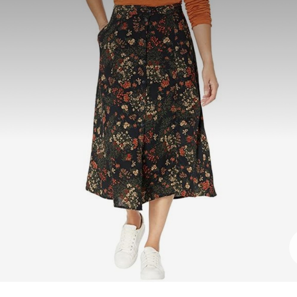 Toad and Co. Button Front ‘Manzana’ Midi Skirt in Black Floral, Size XS.